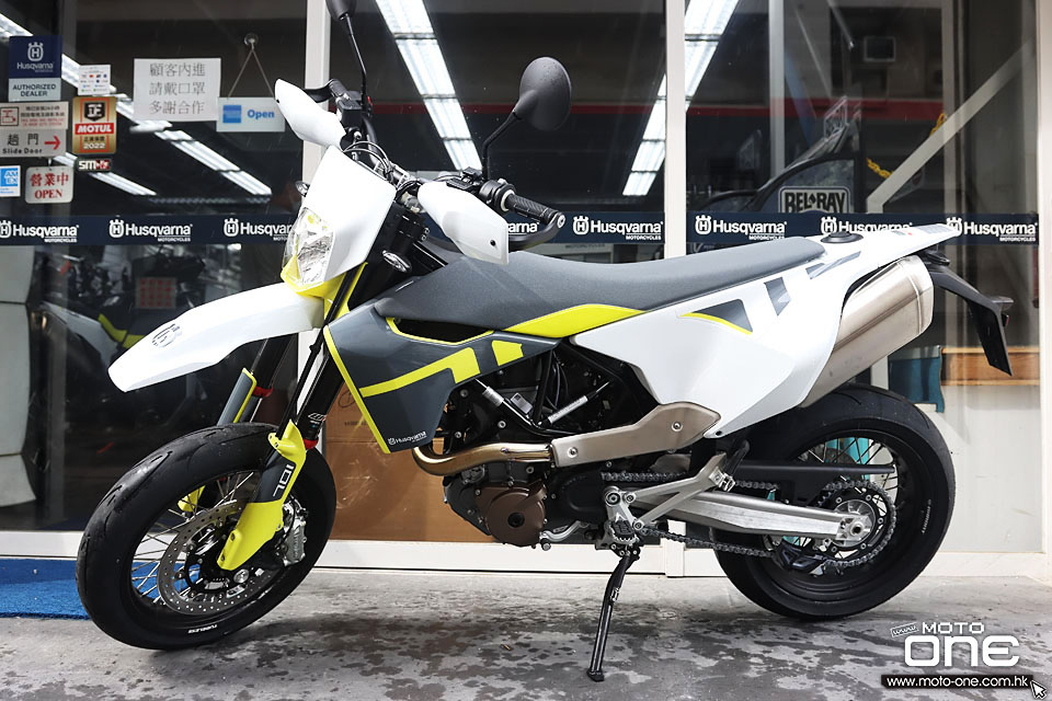 2022 Husqvarna 701 Supermoto