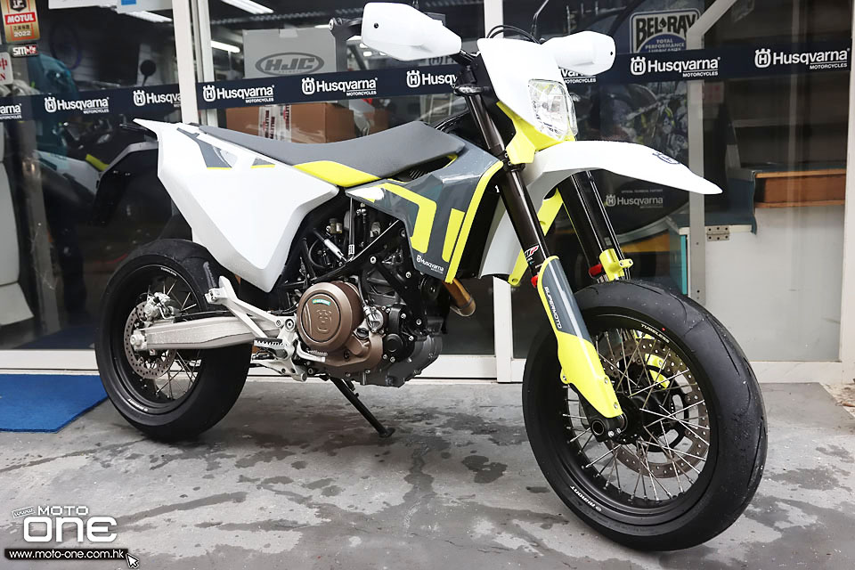 2022 Husqvarna 701 Supermoto