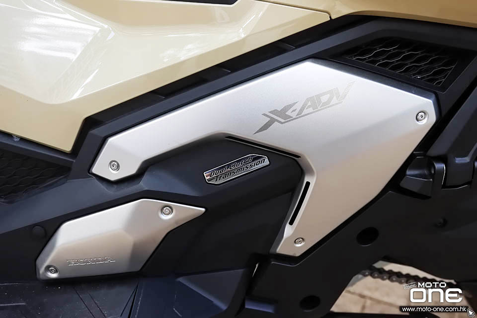 2022 HONDA X-ADV