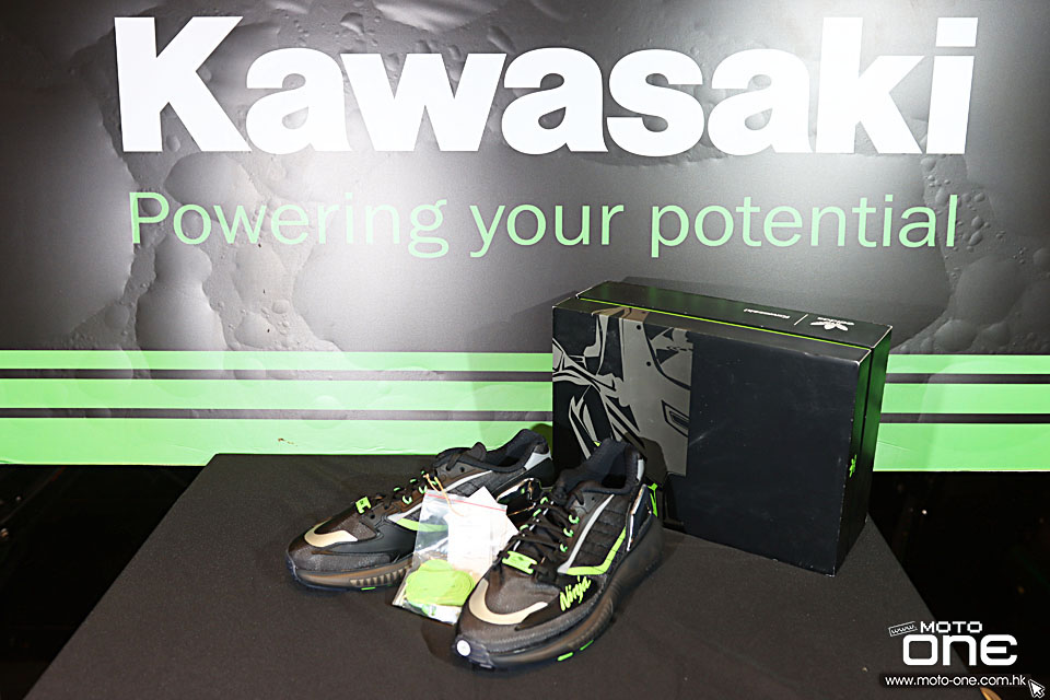 2022 KAWASAKI GEARS