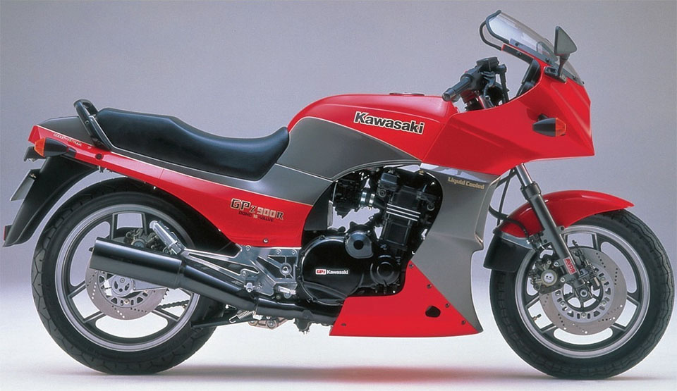 KAWASAKI GPZ900