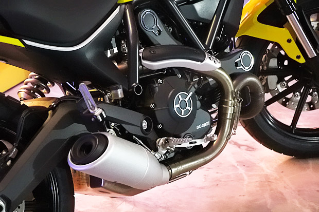 DUCATI SCRAMBLER ENGINE