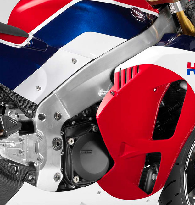 HONDA RC213V